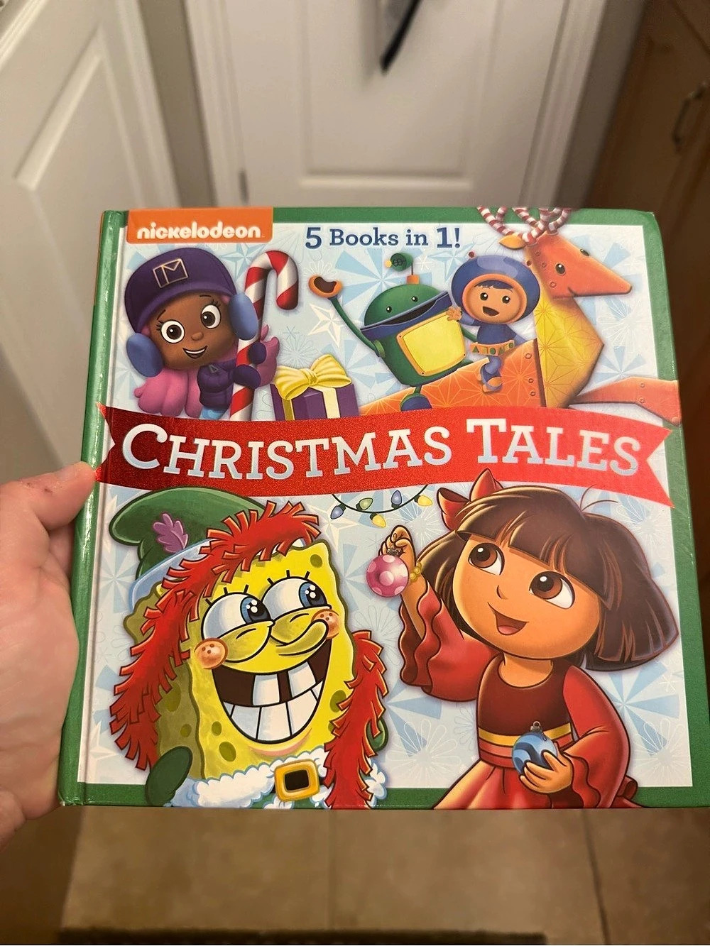 Nickelodeon Christmas Tales 5-Book Collection